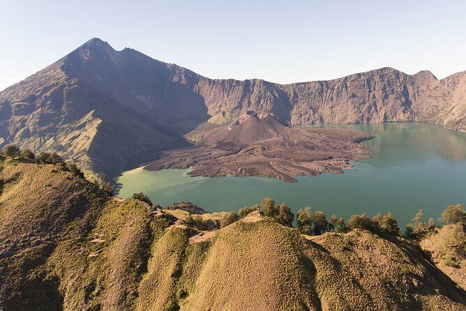 3 Days Tour in Mount Rinjani Summit with Lake Hiking - In-Depth Tour Review