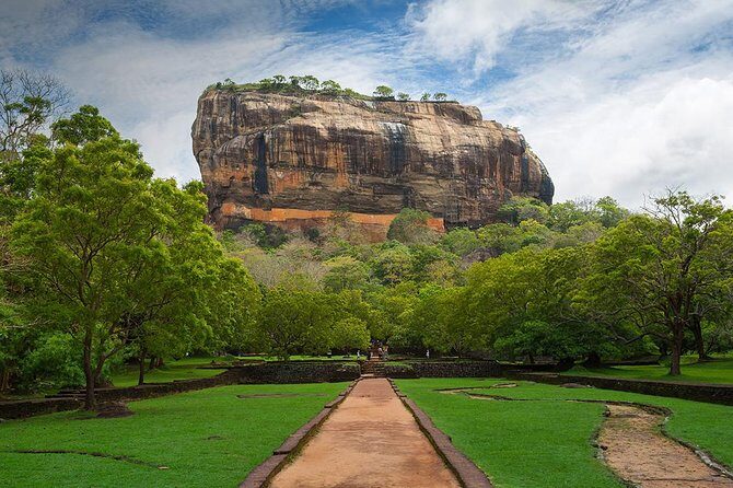 3 Days Tour to Kandy, Nuwara Eliya & Sigiriya - Transportation, Timing, and Practicalities