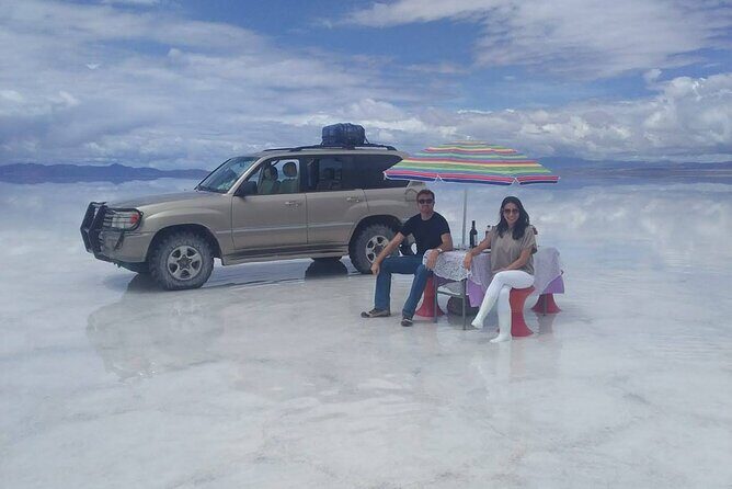 3-Days Tour to the Uyuni Salt Flat and Colored Lagoons +Sunset+Mirror Effect - Exploring the 3-Day Uyuni Salt Flat Tour