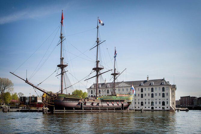 3 hour Amsterdam Private Guide Walking Tour with an Amsterdam born raised Guide - FAQs