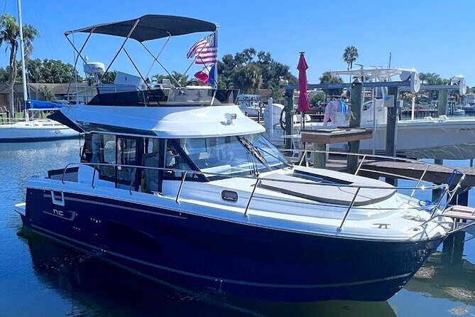 3 Hour Charter from Maximo Park View with Lunch or Snacks - Key Points