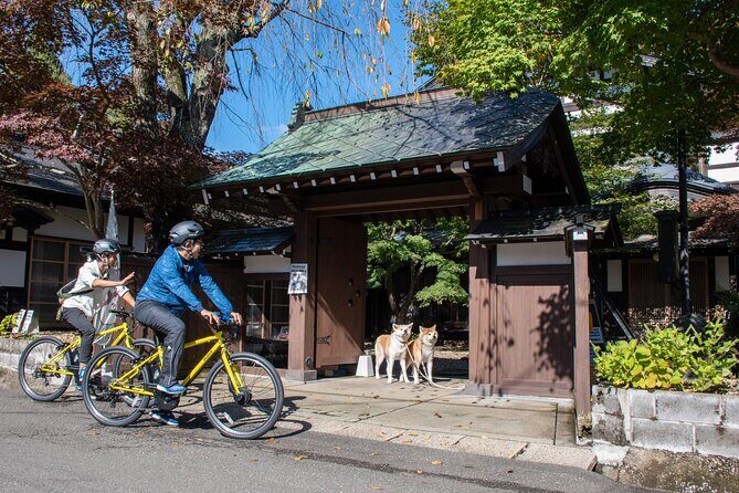 3 Hour Cycling Tour in Kakunodate - Discover Kakunodate on Two Wheels: A 3-Hour Cycling Tour