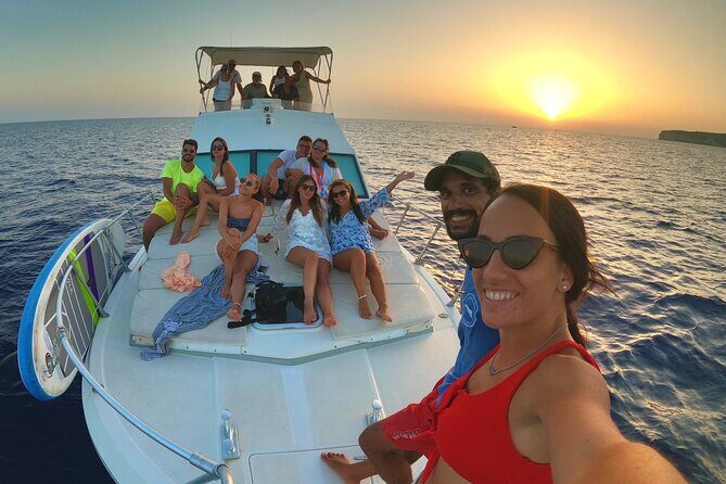 3-Hour Dolphin watching at sunset with aperitif - A Detailed Look at the Experience