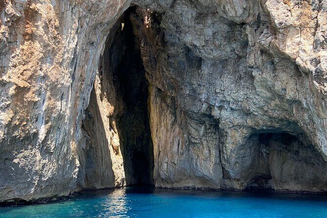 3-Hour Guided Boat Tour to the Caves in Santa Maria di Leuca - A Deep Dive into the Santa Maria di Leuca Cave Tour