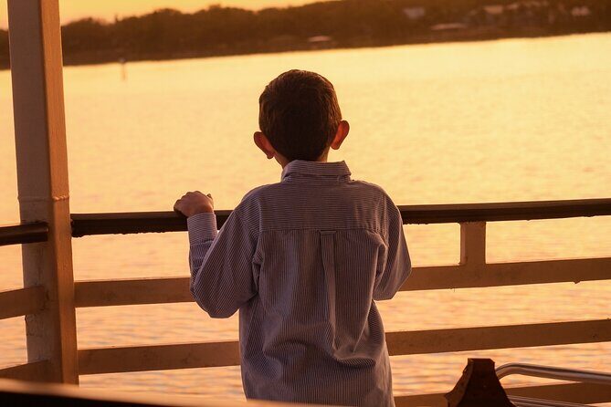 3 Hour Indian River Queen Cruise with Dinner - The Experience in Detail