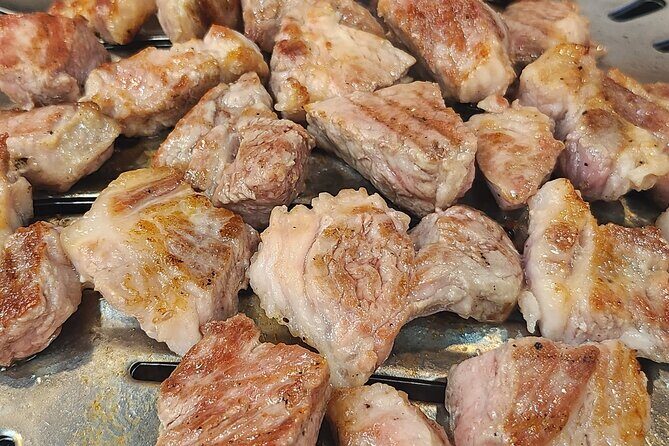 3-Hour Jongno Night Food Tour: Gwangjang Market & Ikseondong - Authenticity and Value