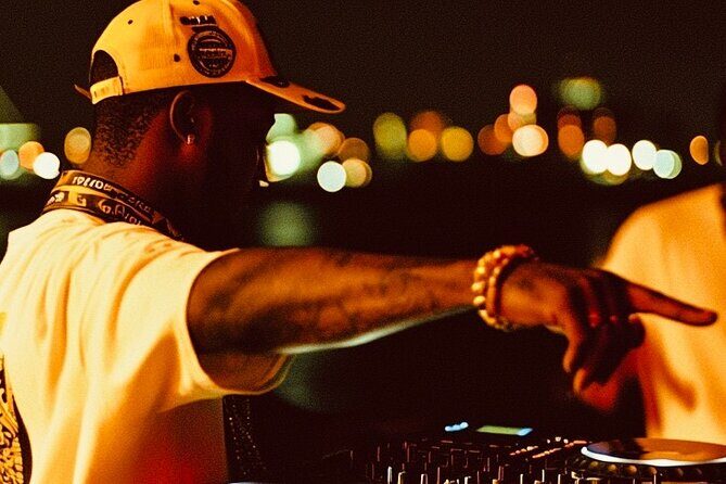 3-Hour Miami Hip-Hop Yacht Party with Open Bar - Who Should Consider This Tour?
