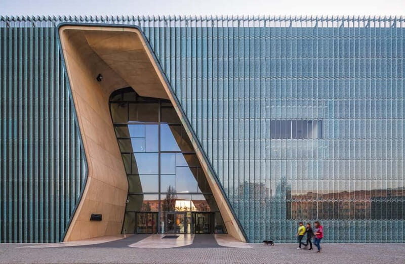 3 hour: POLIN Museum of the History of Polish Jews Tour - Experience the POLIN Museum of the History of Polish Jews in just 3 hours
