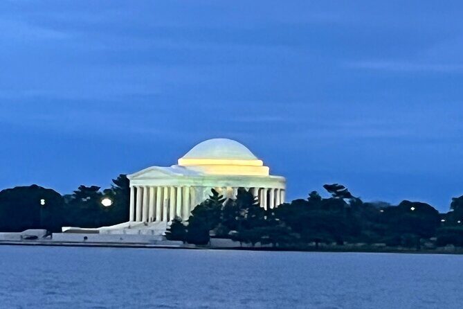3- Hour Private Customizable Moonlight Washington DC Tour - Key Points