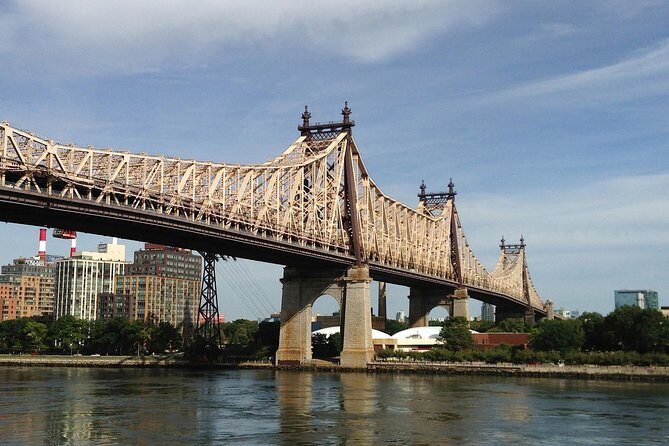 3-Hour Private New York Classic Films Guided Tour - Exploring New York Through the Lens of Classic Films