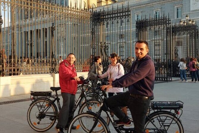 3-Hour Private Tour of Madrid by Bike - What Travelers Say