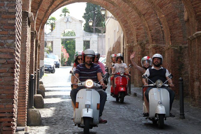 3-Hour Rome Small-Group Sightseeing Tour by Vespa - Experience Rome on a Vespa: A Practical and Fun Guide