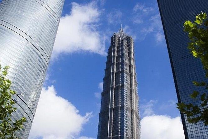 3-Hour Shanghai Bund Swift Tour with River Cruise or Skyscraper - In-Depth Look at the Shanghai Bund Swift Tour