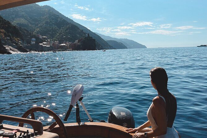 3 Hour shared Cinque Terre tour + Swim Stops at Secluded Beaches! - Who Will Love This Tour?