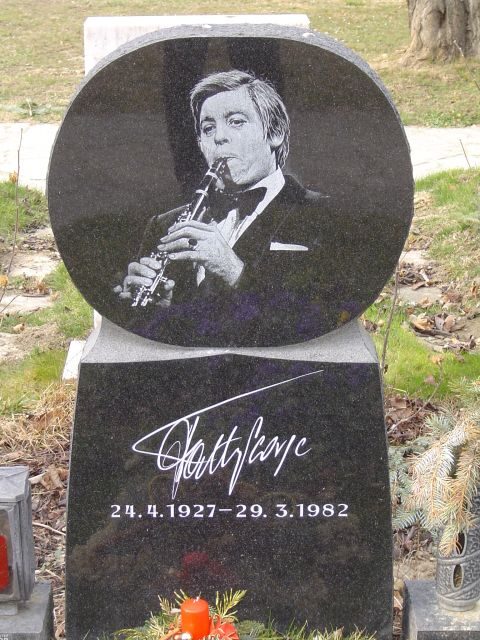 3-Hour Walking Tour of Vienna Central Cemetery - A Unique Way to Experience Vienna’s Cultural Soul