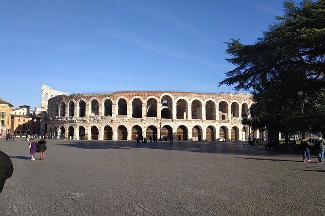 3-Hour Walking Tour with Guide Discovering Verona - Who Should Consider This Tour?