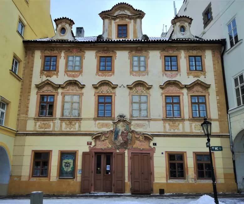 3 hours guided beer experience in a small group - Discover Prague’s Best in a 3-Hour Guided Beer Tour