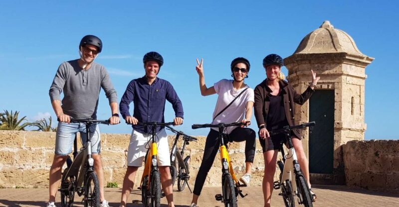 3 Hours Historic E-Bike Tour in Palma de Mallorca - A Balanced Look at the 3-Hour Historic E-Bike Tour in Palma de Mallorca