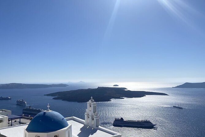 3 hours Panoramic Tour to Oia - Transportation and Group Size