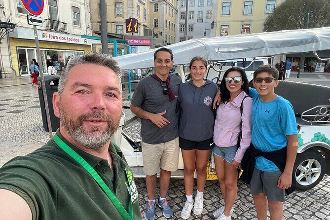 3 Hours Private Lisbon Food Tuk Tour - Detailed Breakdown of the Itinerary and Experience
