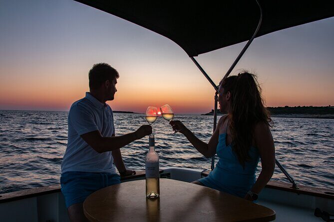 3 Hours Private Wine and Sunset Tour - Introduction: A Unique Evening in Pula