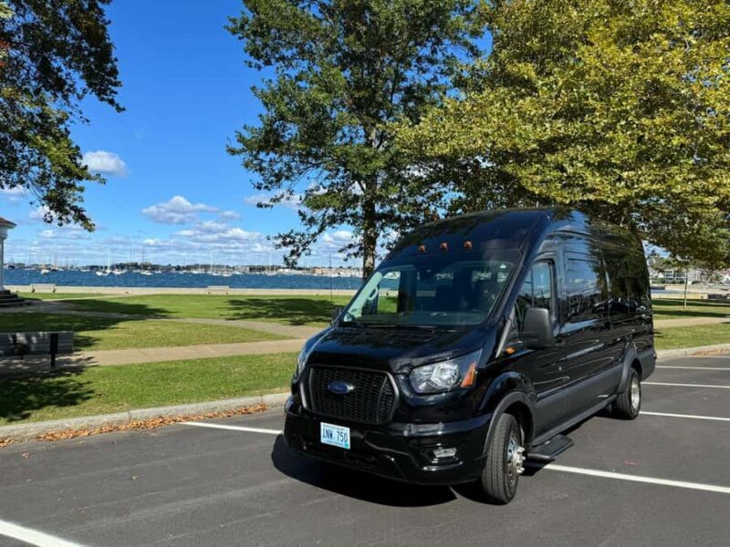3 Hr Newport Scenic Luxury Van Tour with Breakers (Ages 5+) - FAQs