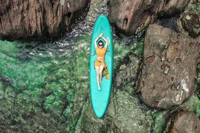 3 Islands by speed boat trip - Exploring the 3 Islands by Speed Boat Trip