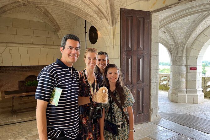 3 Loire Valley Castles and Wine Tasting Private Guided Tour - FAQ