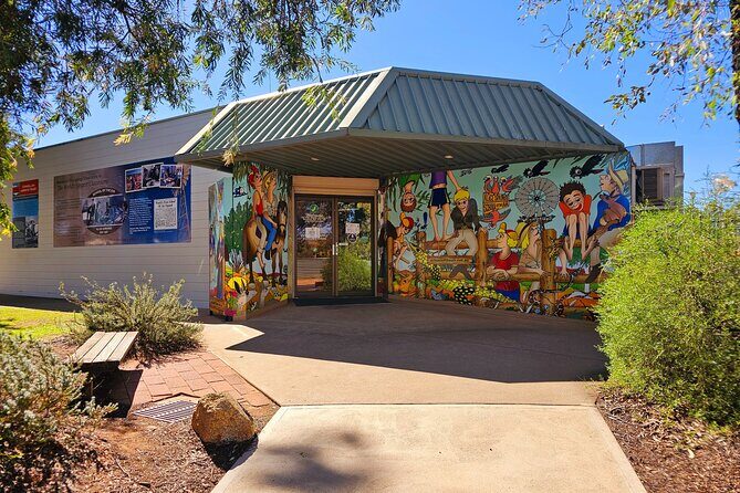 3 night Uluru, Kata Tjuta and Kings Canyon Camping Adventure - Who Should Consider This Tour?