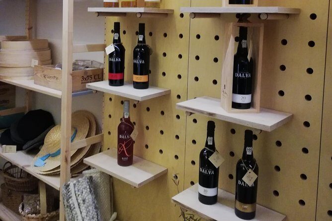 3 table wines & 5 Port wines + Tapas - Frequently Asked Questions