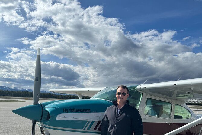 30 Minute Aerial Tour Yellowstone Skyline - Discovering Yellowstone from the Sky: An In-Depth Look