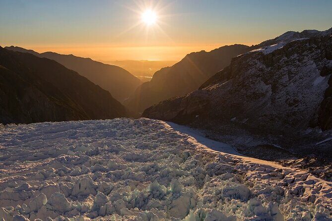 30 Minute Mt Cook and Fox Glacier Snow Landing - Who Is This Best For?