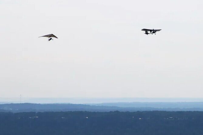3000' Discover Hang Gliding Tandem Flight with a Instructor - Discover the Joy of Tandem Hang Gliding with Certified Instructors on Lookout Mountain