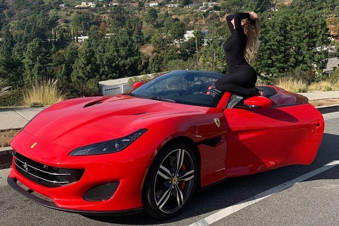 30min Driving Tour: Explore Hollywood Sign in Ferrari - Discover Hollywood in a Ferrari: A 30-Minute Guided Drive