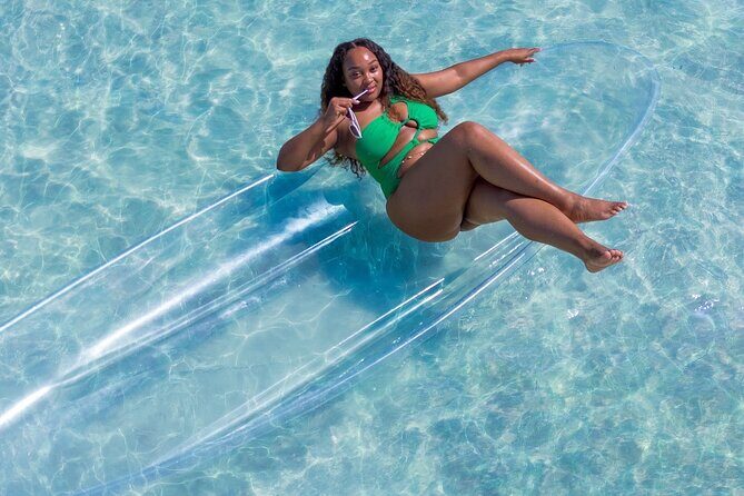 35 Minutes Clear Kayak Photoshoot in Montego Bay - The Complete Breakdown of Your Kayak Photoshoot Experience