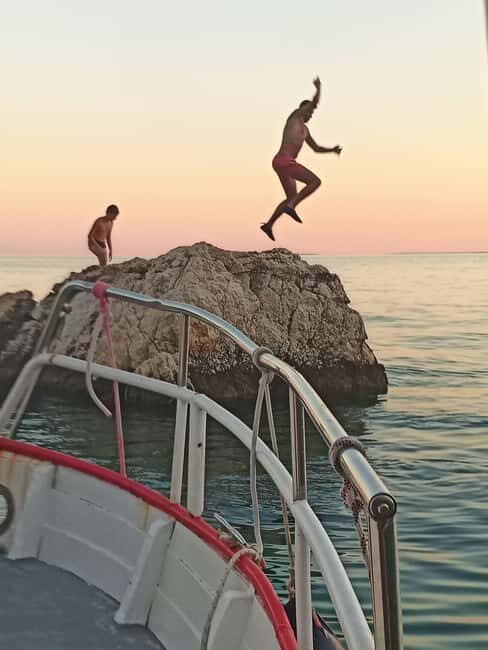 3,5h Wild Bays: Swim & Snorkel with Capt. Bobo (Public) - FAQ