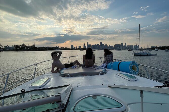 37ft Private Captained Yacht Rental - Up to 13 Happy Guests - Frequently Asked Questions