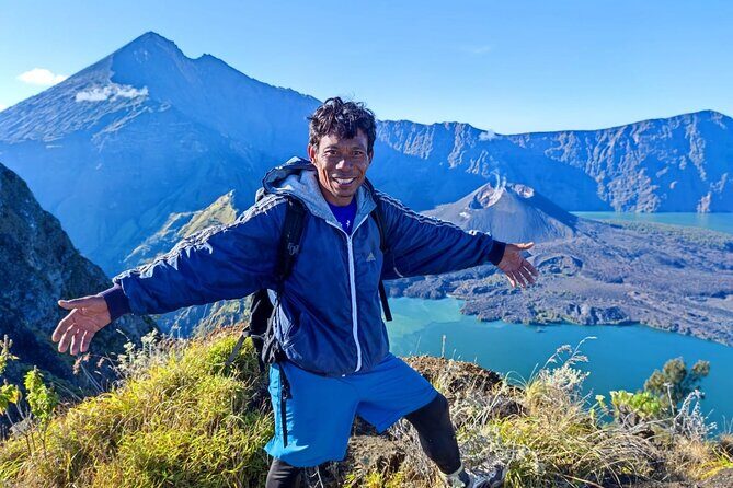3D-2N Explore Mount Rinjani - Summit -Lake and Hotspring - Who Should Consider This Trek?