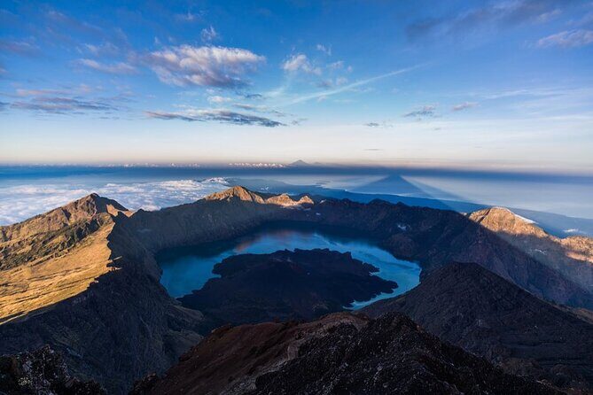 3D/2N Rinjani trekking summit,lake and hot springs. - A Closer Look at the Rinjani Trekking Experience