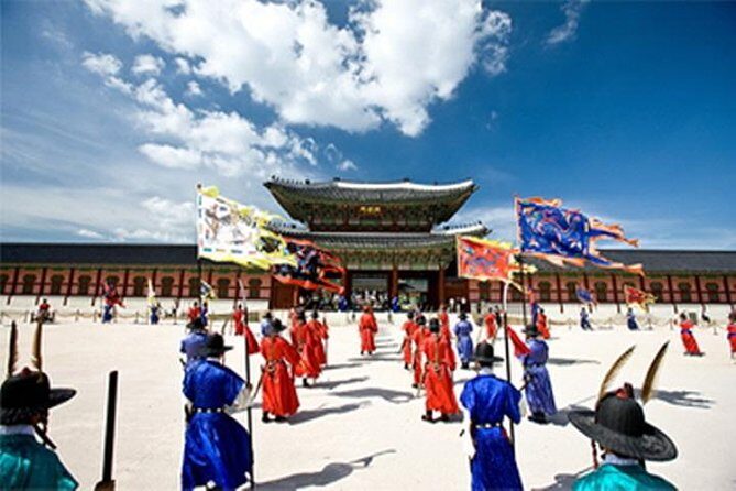 3D Private Seoul Highlight tours with DMZ & Korean Folk Village - Key Points