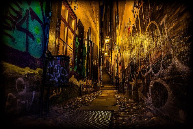 3h walking tour, small group max 10 people Stockholm - What You’ll Experience and Why It Matters
