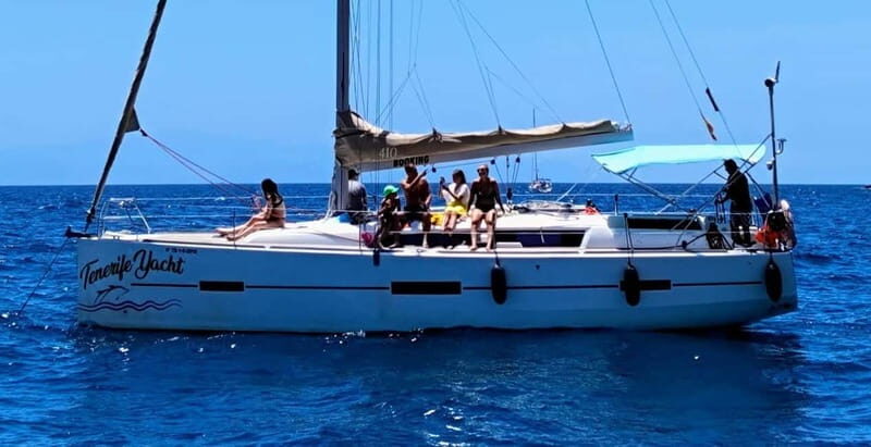 3h Whale watching Share Tour Costa Adeje Lina7 Mizendoha - Key Points