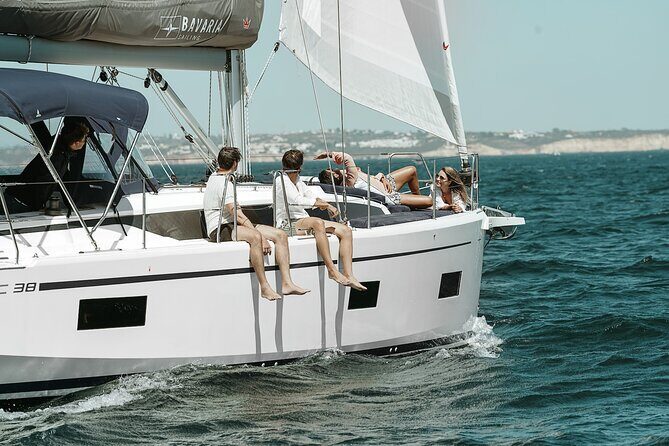 3h30 Private Half day Luxury Sail-Yacht cruise - An In-Depth Look at the 3h30 Private Luxury Sail-Yacht Cruise