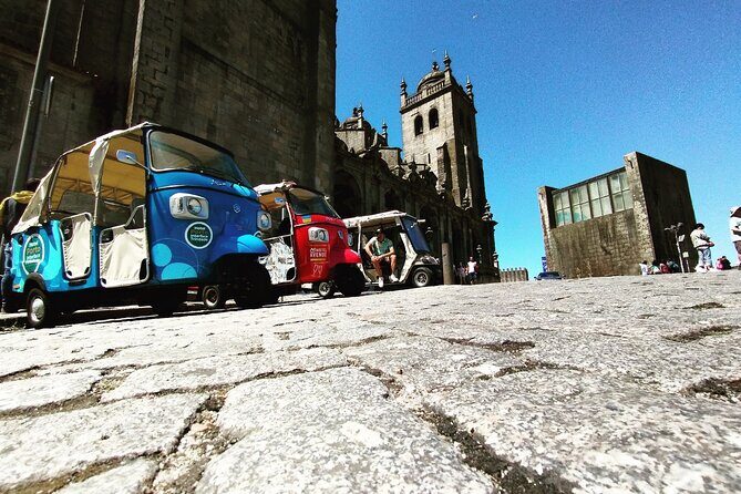 3h30 tour in Porto by Tuk Tuk - The Sum Up