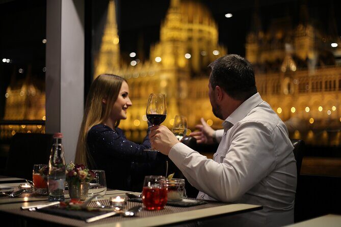 4 course Dinner Cruise with Operetta and Folk Show - FAQ