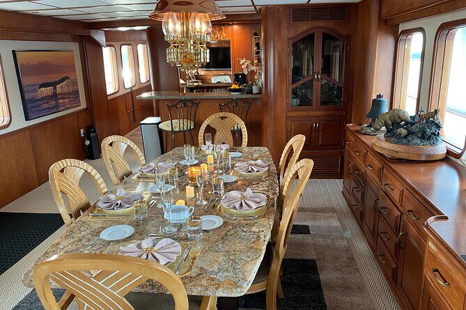 4 Course Dinner Luxury Yacht Dinner cruise out of Friday Harbor - Exploring the Yacht Dinner Cruise: What to Expect