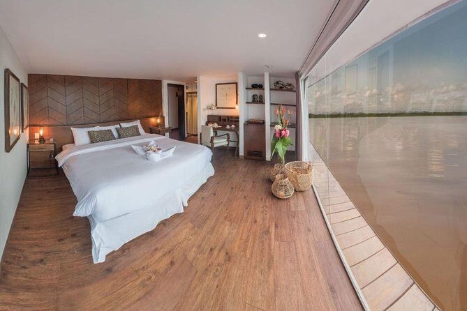 4-Day Amazon River Luxury Cruise from Iquitos on the 'Zafiro' - In-Depth Review of the Amazon Cruise Experience