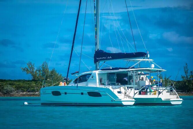 4 Days, 3 Nights Sailing Catamaran Experience in the Exumas, Bahamas - A Sailing Escape in the Bahamas: 4 Days, 3 Nights on a Private Catamaran