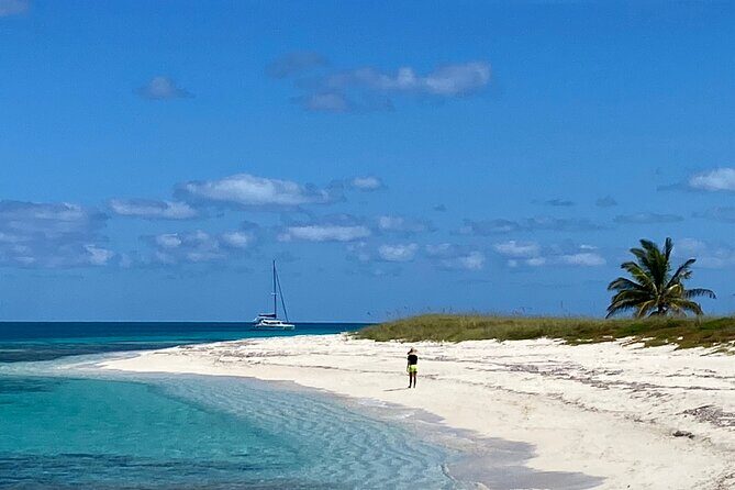 4 Days, 3 Nights Sailing Catamaran Experience in the Exumas, Bahamas - The Value of a Private Sailing Trip
