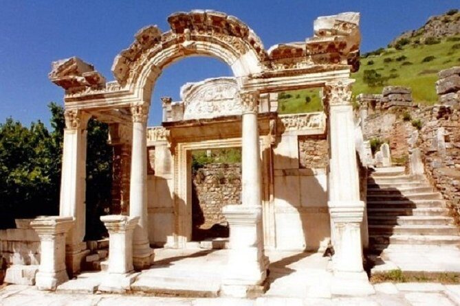 4 Days 7 Churches of Revelations Tour - A Detailed Look at the 4-Day Tour
